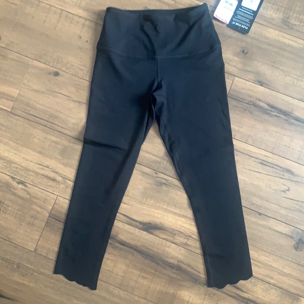 Very soft capri leggings